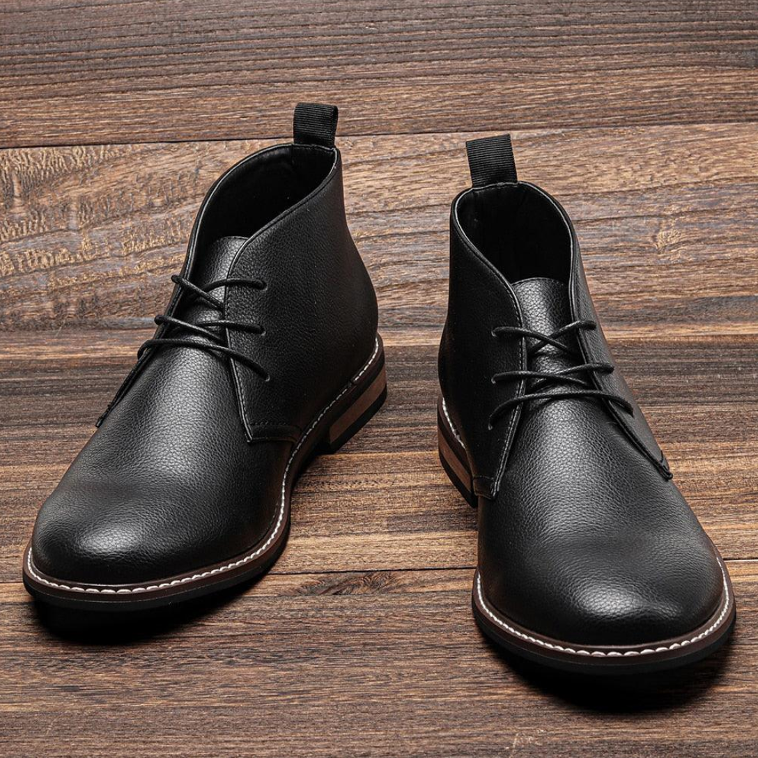 Highland Leather Desert Boots